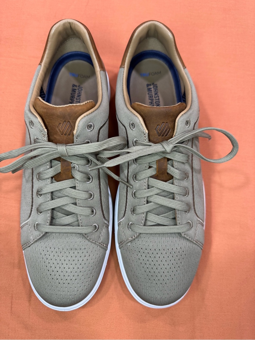 Johnston & Murphy TRUFOAM Men’s Sneakers Size 11M Beige/Tan